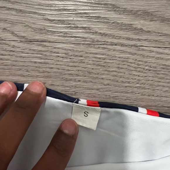 MAKE AN OFFER! Red, white, and blue thong bikini, size S, in perfect condition - Picture 8 of 8